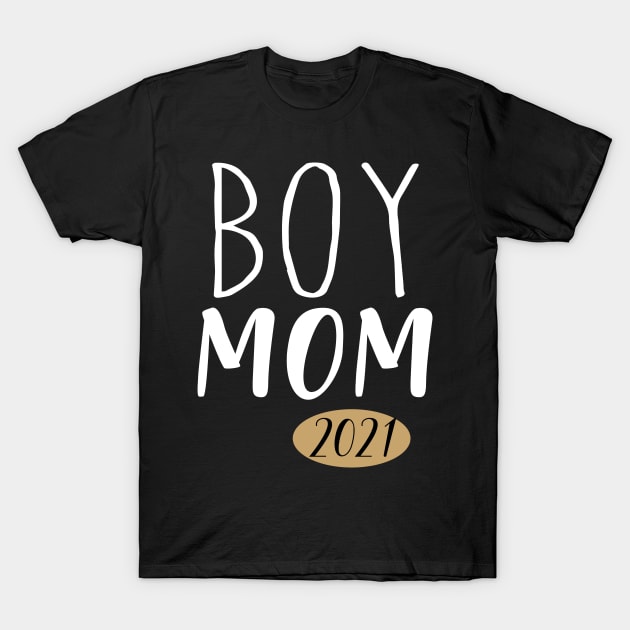 Mom of a Boy 2021 T-Shirt by Die Designwerkstatt